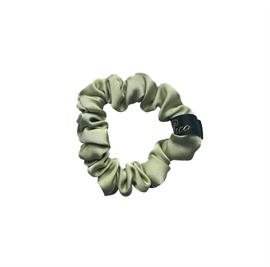 Pico Fine Cali Scrunchie hos parfumerihamoghende.dk 
